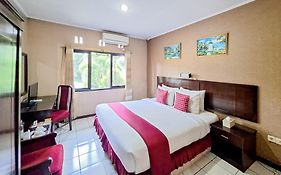 Naratas Hotel Cisarua Puncak Mitra RedDoorz